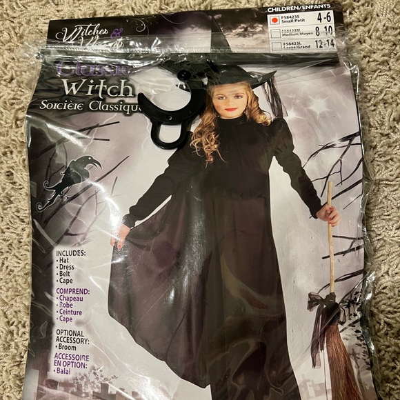 Wizard of Oz Costumes - Picture 3 of 5